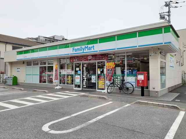 アルカンシエル　フォレⅠの周辺|ファミリーマート流山初石店まで450m