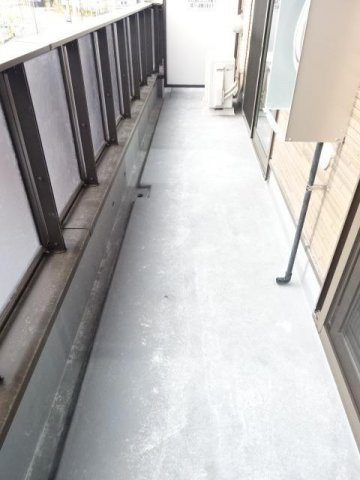 ルクールのバルコニー