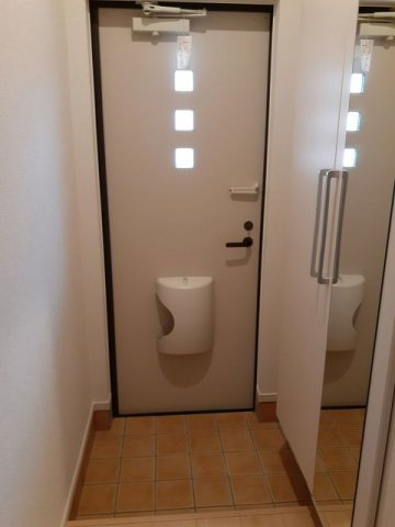 エアリーⅤの玄関