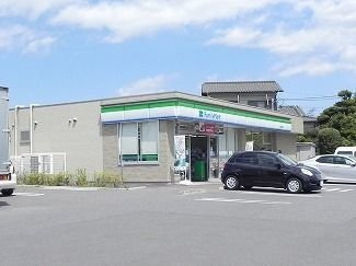 プリンセッサの周辺|ファミリーマートまで700m
