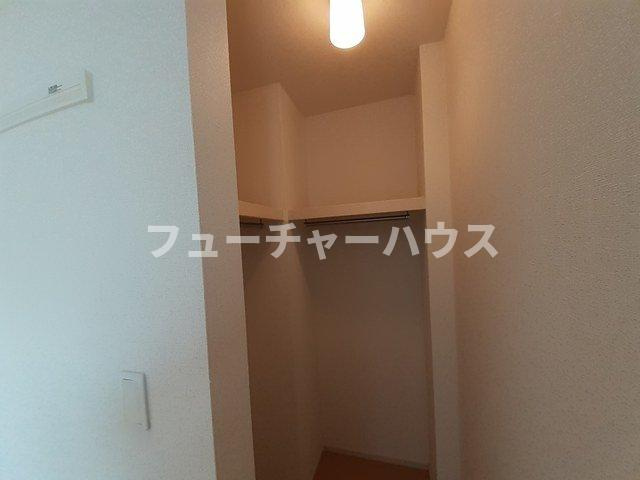 レジデンス　リオの収納