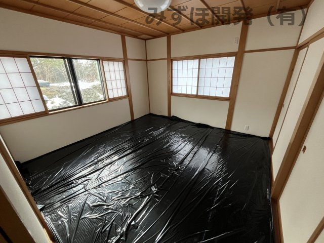 東根市本丸東9-45の和室|1階の和室、こちらも8帖です。
