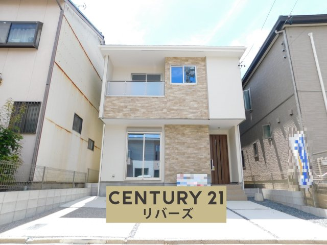 名古屋市中村区角割町４丁目の新築一戸建の外観|☆限定１棟☆　　いつでも見学出来ます♪（お問合せ当日、平日、水曜、夜間でもＯＫ）　近鉄「烏森」駅徒歩４分！　駐車並列２台可！　カウンター＋収納付きＬＤＫ１８．７帖♪　周辺環境充実！