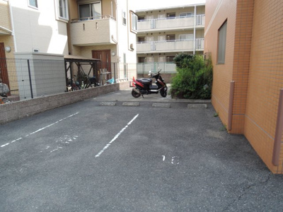 【駐車場】 | デルスールラローザ