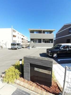【駐車場】 | サンパティーク蓑川 | 駐車場です
