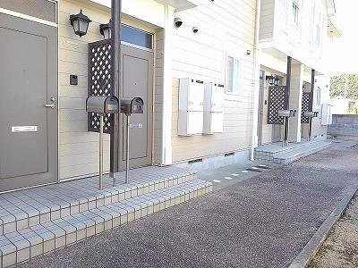 クールブラーシェＢのエントランス