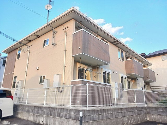エスト　アロッジオの外観
