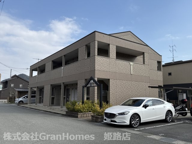 メゾン・グランチェスタの外観
