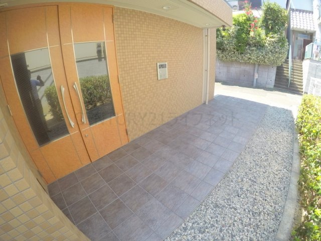 【エントランス】 | グリュック豊津