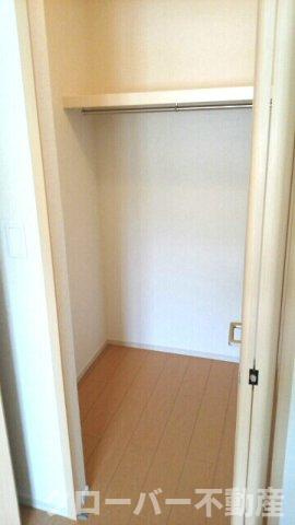 サンブリーゼ東山Ｄの収納