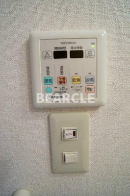 【エントランス】 | ヴェルメゾン御所西 | ゆとりのあるエントランスです
