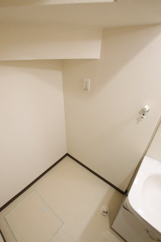 【設備】 | スリーハーブズ狭山Ⅰ番館 | 室内洗濯機置場