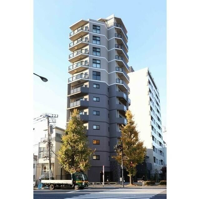 ドゥーエ東大前の外観