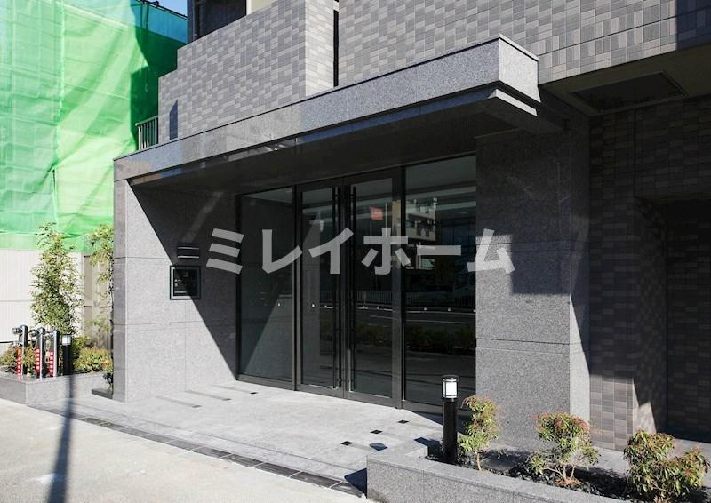 ルーブル大鳥居参番館のエントランス