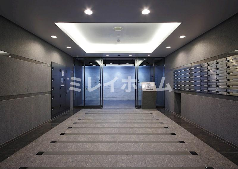 ルーブル大鳥居参番館のロビー