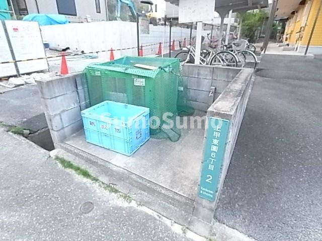 ビビエンダ甲東の外観