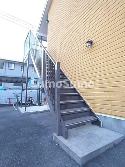 ビビエンダ甲東の外観
