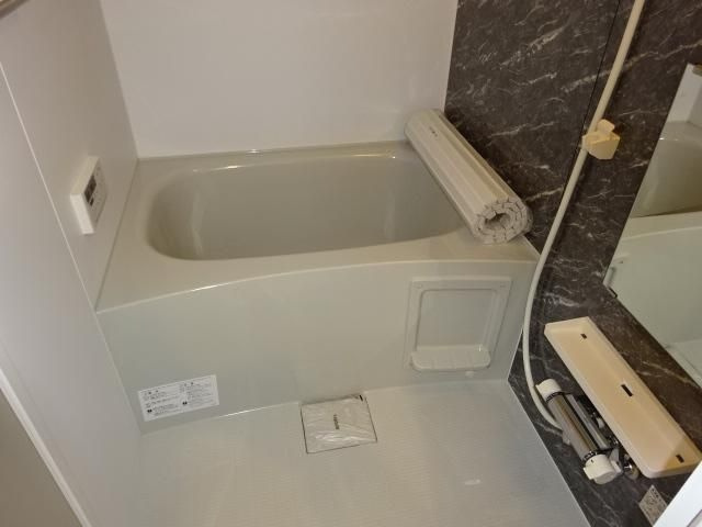 ブランリーオの浴室