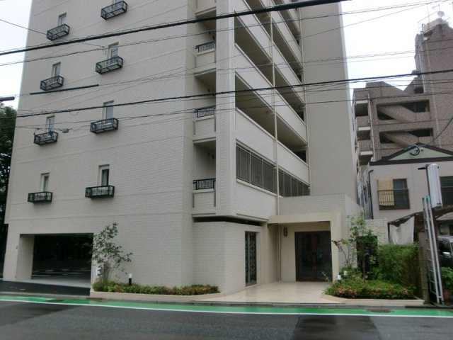 【エントランス】 | ラファセ九大病院前