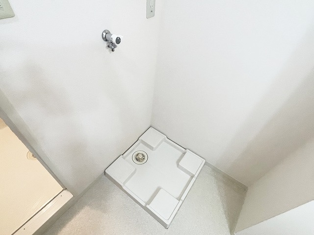 【洗面所】 | エンゼルプラザ南草津駅前 | 明るい洗面所です
