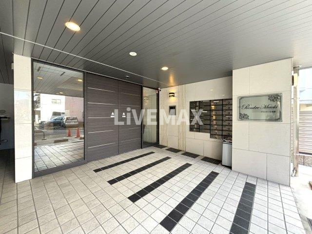 【エントランス】プランドール名駅 