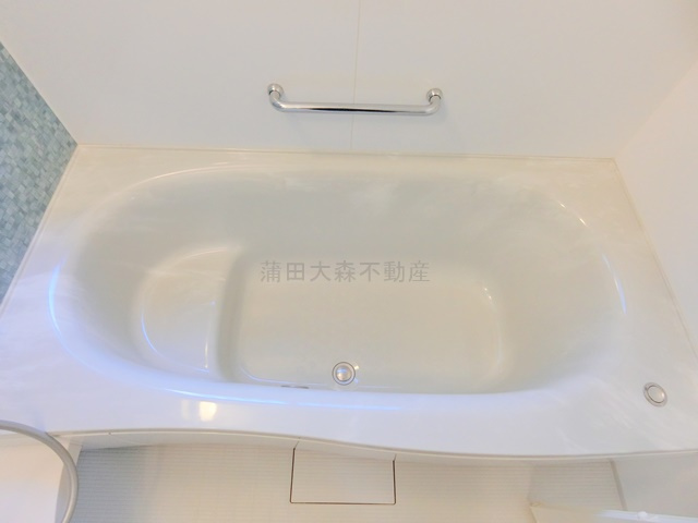 千鳥1丁目貸家の浴室