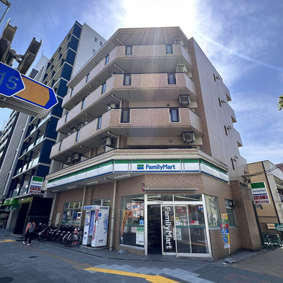 【外観】 | 秀明館