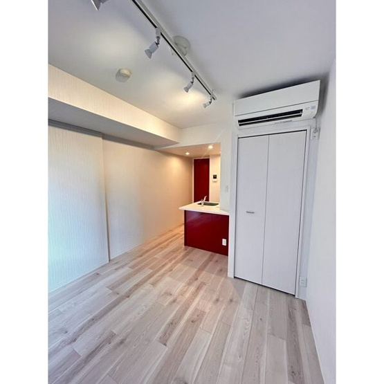【内装】 | WELL　COURT　CHIYODA