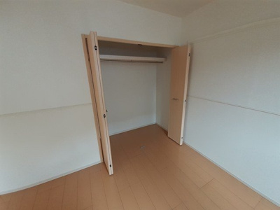 【収納】 | ネオ・シルフィール | 大きなものも収納できそうです