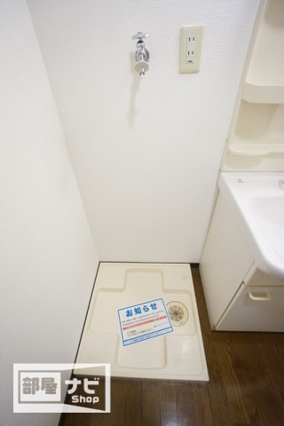 クレール・オゴのその他|その他