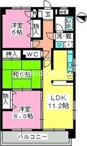 ルミエール諸岡の間取り