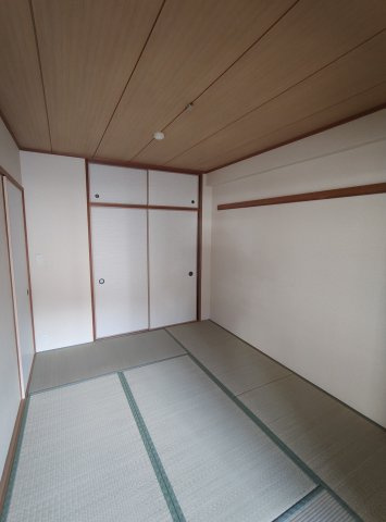 パークハイム神戸熊内町の和室