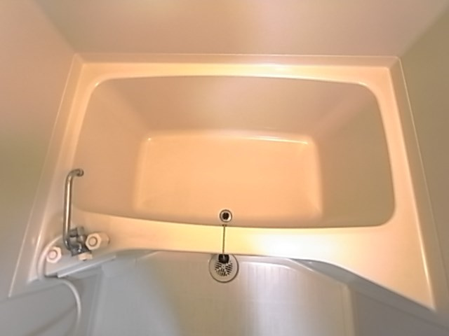 エクリュⅡの浴室