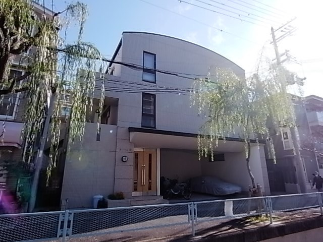 エクリュⅡ