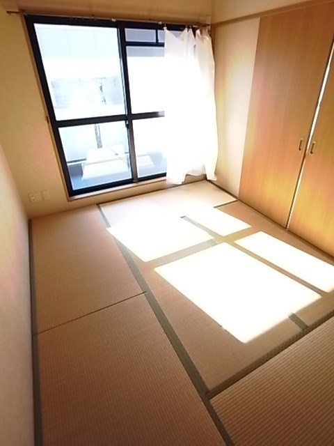 エクリュⅡ