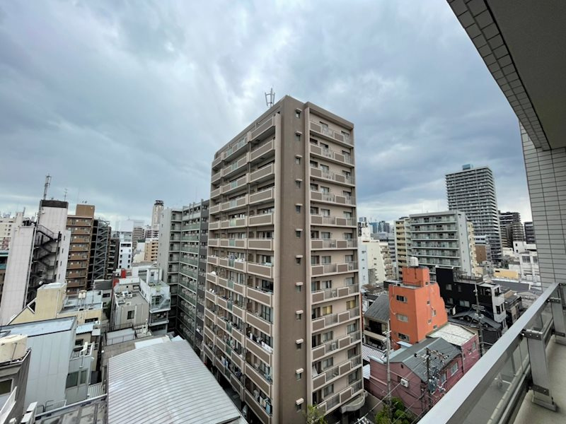コスモリード谷町六丁目（旧 ドゥーエ谷町）の展望