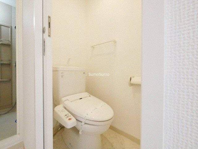 コスモリード谷町六丁目（旧 ドゥーエ谷町）のトイレ