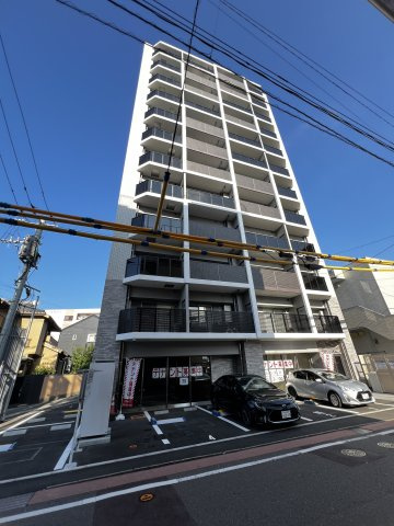 リファレンス竹下駅前の外観