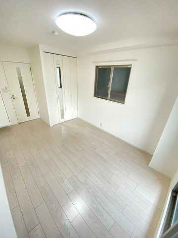 GKレジデンス西宮本町の寝室