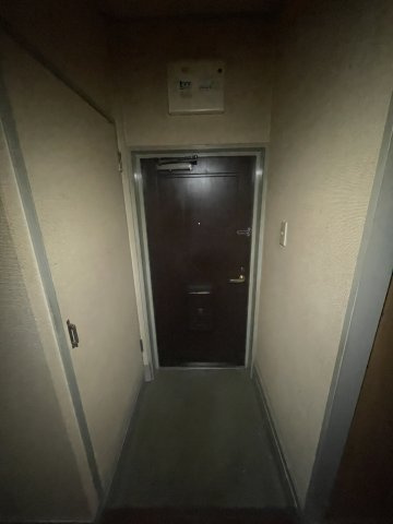 大地グランハイムⅤの玄関