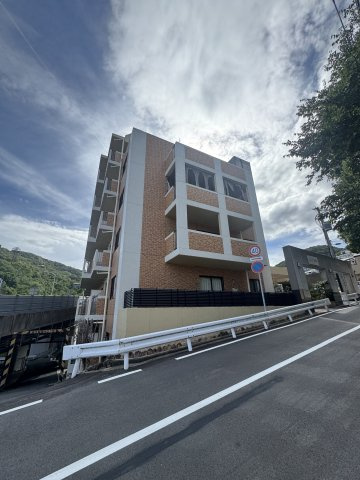 サンコート花山の外観