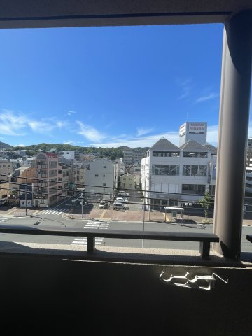 大地グランハイムⅤの駐車場