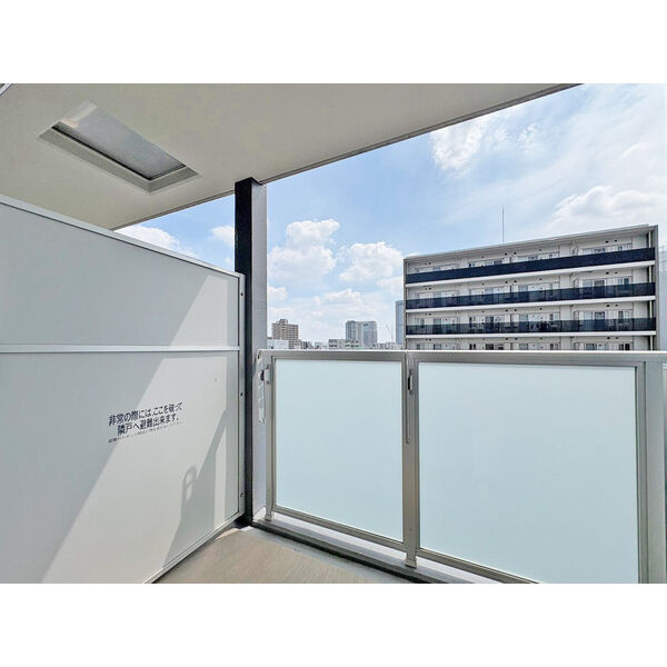 SK TRUST BLDのバルコニー
