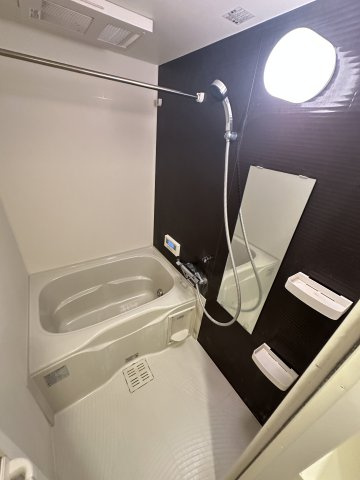 フロンティアコート堺筋本町(旧 ノーブルコート堺筋本町)の浴室