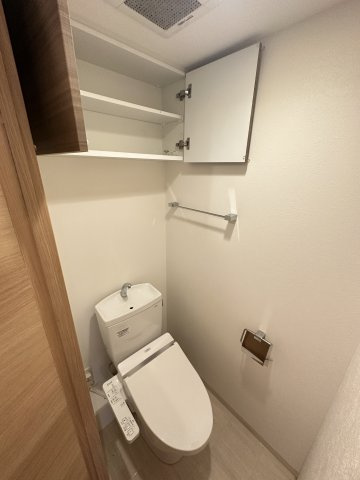 フロンティアコート堺筋本町(旧 ノーブルコート堺筋本町)のトイレ