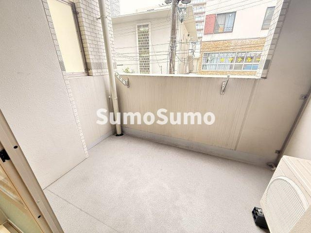ライジングコート深江本町フラワーパークのバルコニー