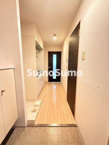 ライジングコート深江本町フラワーパークの玄関