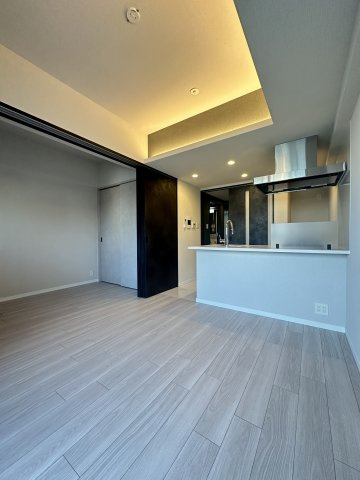 S-RESIDENCE難波西alterの居間・リビング