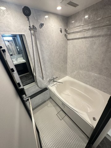 S-RESIDENCE難波西alterの浴室