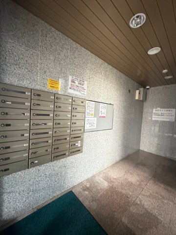 ドリーム六本松 のエントランス